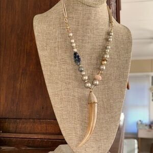 Chicos necklace beaded stone horn Elegant Gold Blue adjustable NeW Hailee